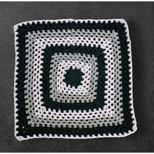 Handmade Crochet Afghan Knitted Baby Granny  Green Blanket Throw Lap